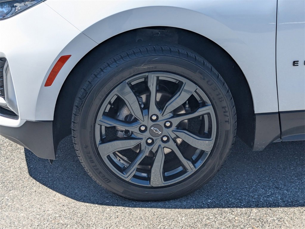 Used 2023 Chevrolet Equinox RS image 10