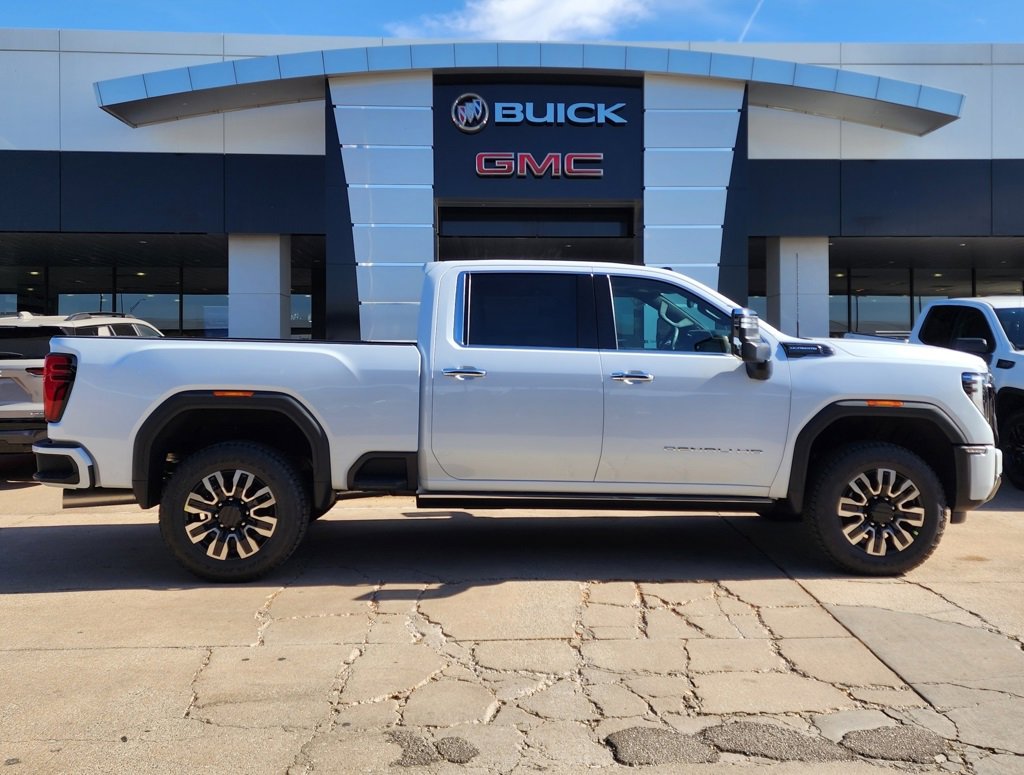 New 2026 GMC Sierra 2500 Denali Ultimate image 2