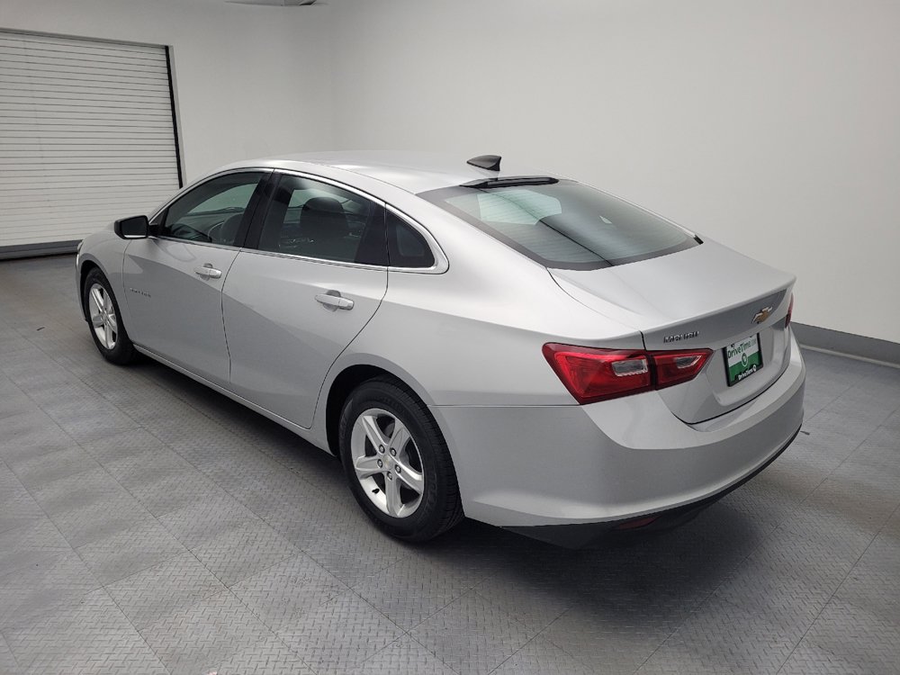 Used 2021 Chevrolet Malibu LS FWD image 3