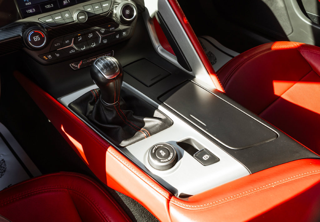 Used 2014 Chevrolet Corvette Stingray Coupe w/ 3LT Preferred Equipment Group RWD image 22