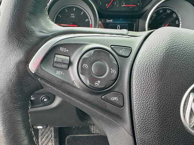 Used 2018 Buick Regal Essence w/ Driver Confidence Package #1 image 18
