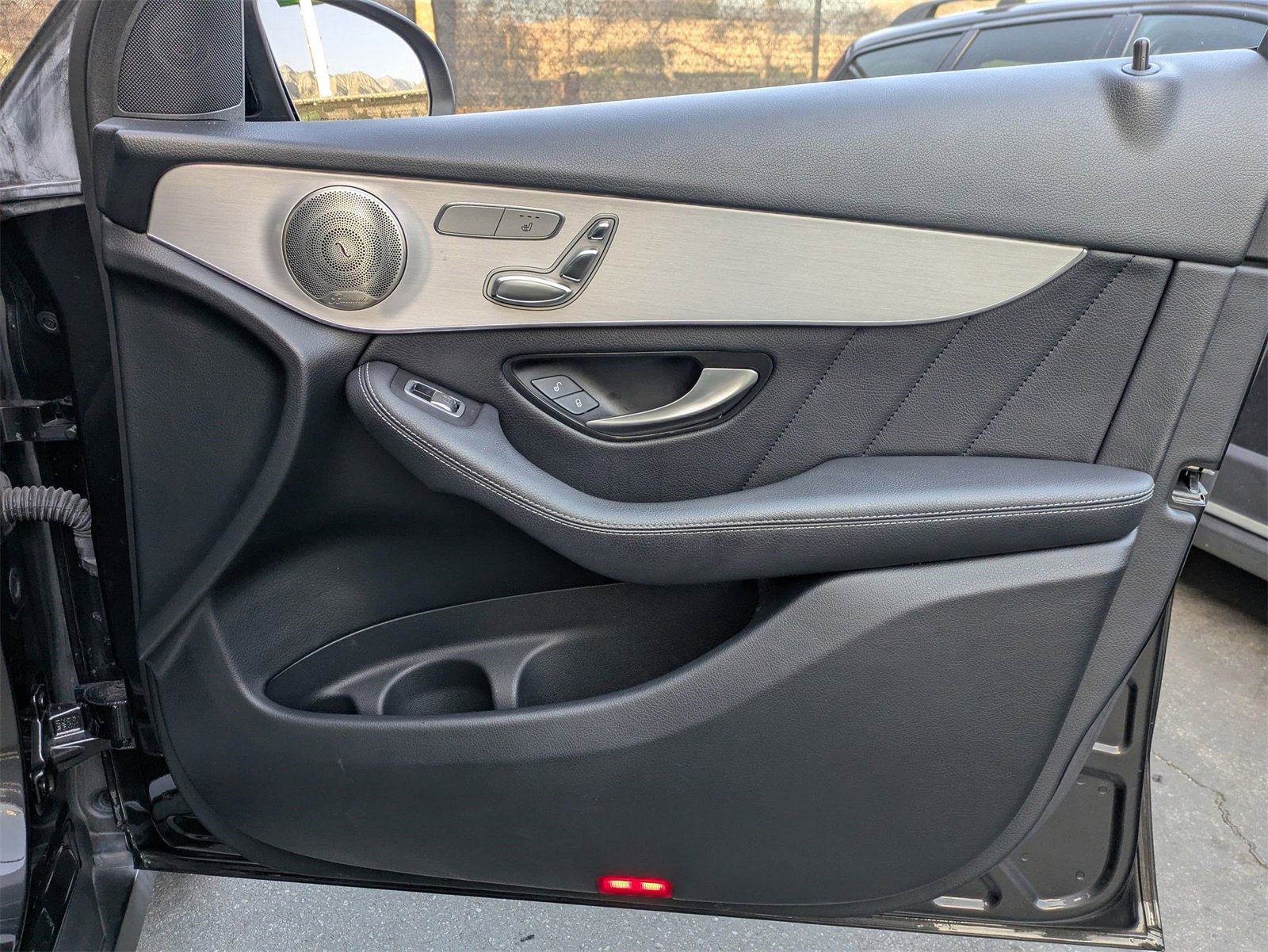 Used 2021 Mercedes-Benz GLC 300 4MATIC Coupe image 20