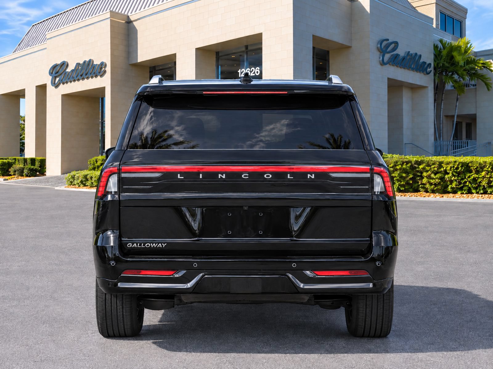 Used 2025 Lincoln Navigator L Black Label AWD/4WD image 6