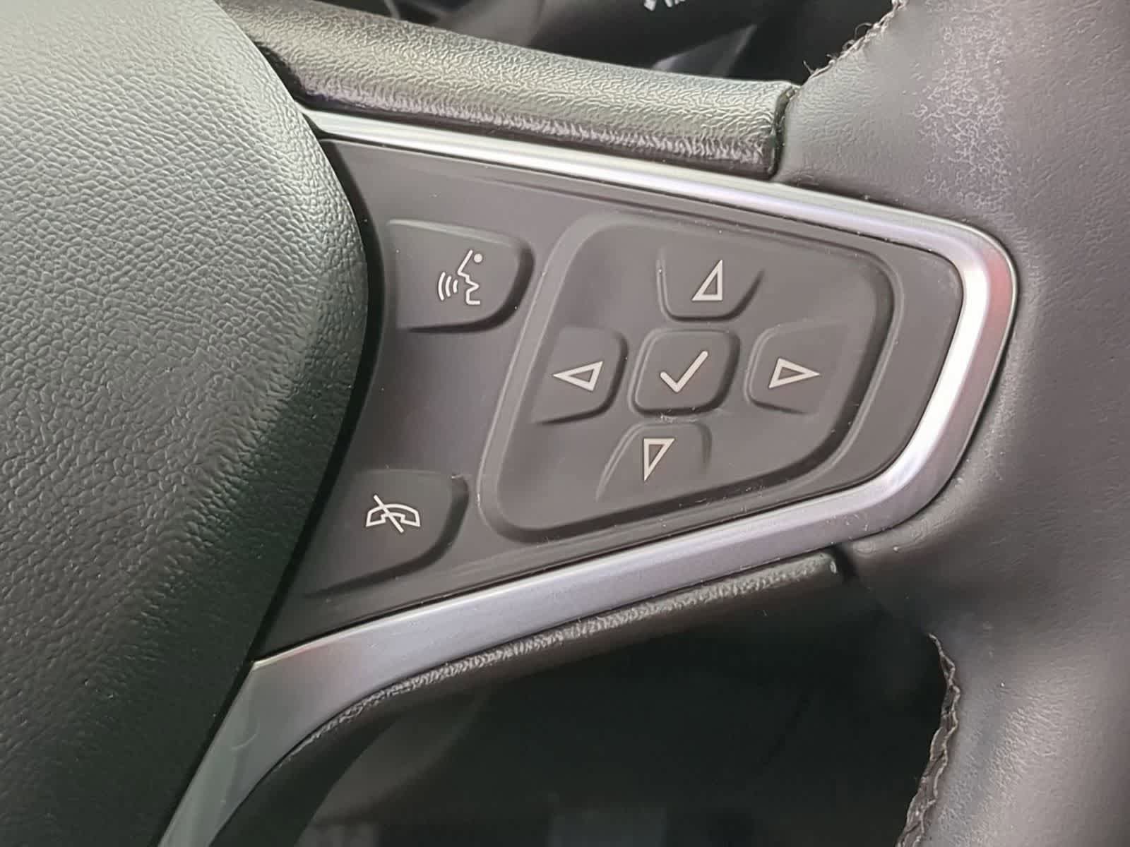 Used 2023 Chevrolet Equinox LT AWD/4WD image 24