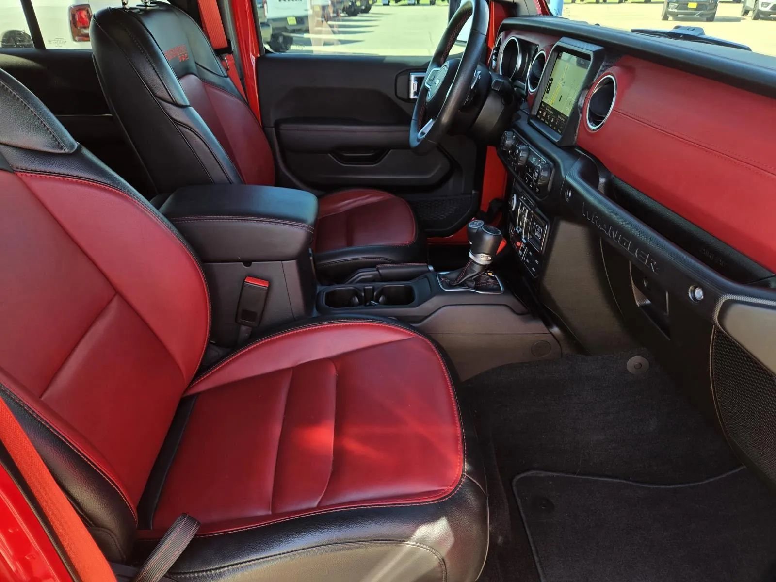 Used 2023 Jeep Wrangler Unlimited Rubicon 392 image 26