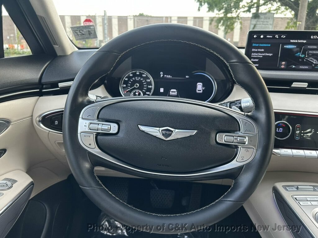 Used 2022 Genesis GV70 2.5T w/ Advanced Package AWD/4WD image 42