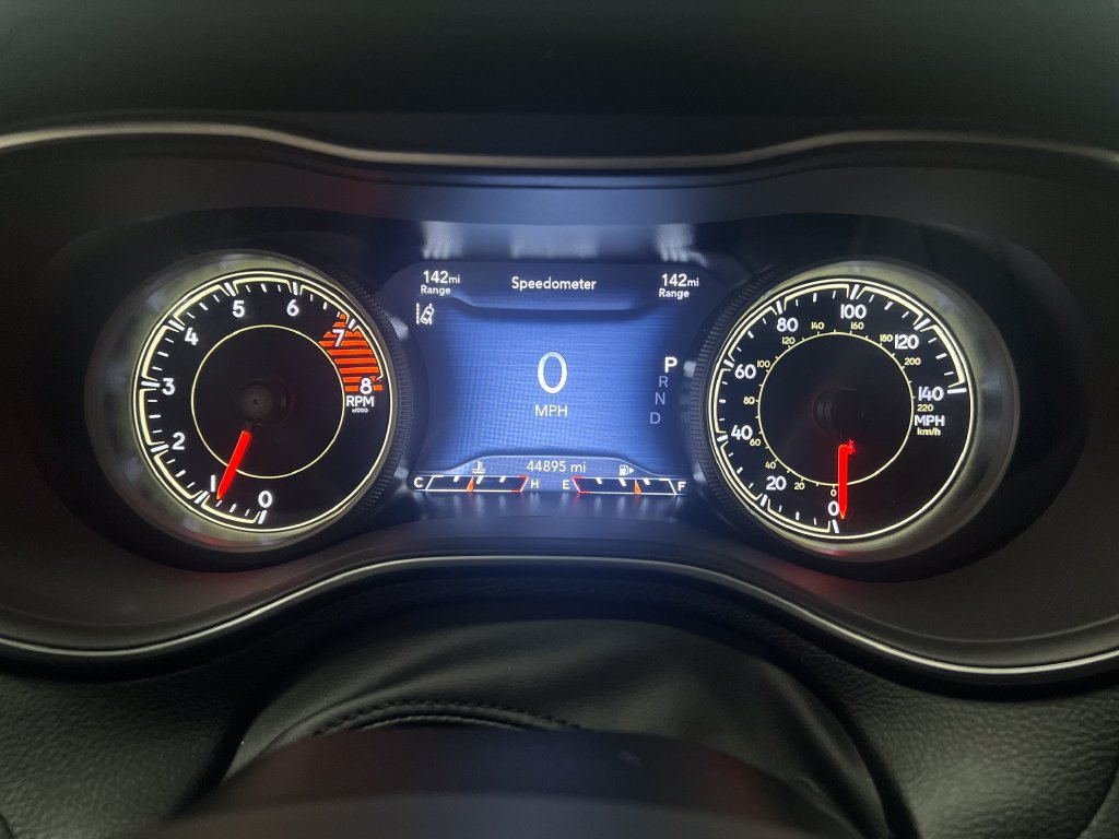 Used 2022 Jeep Cherokee Latitude Lux FWD image 16