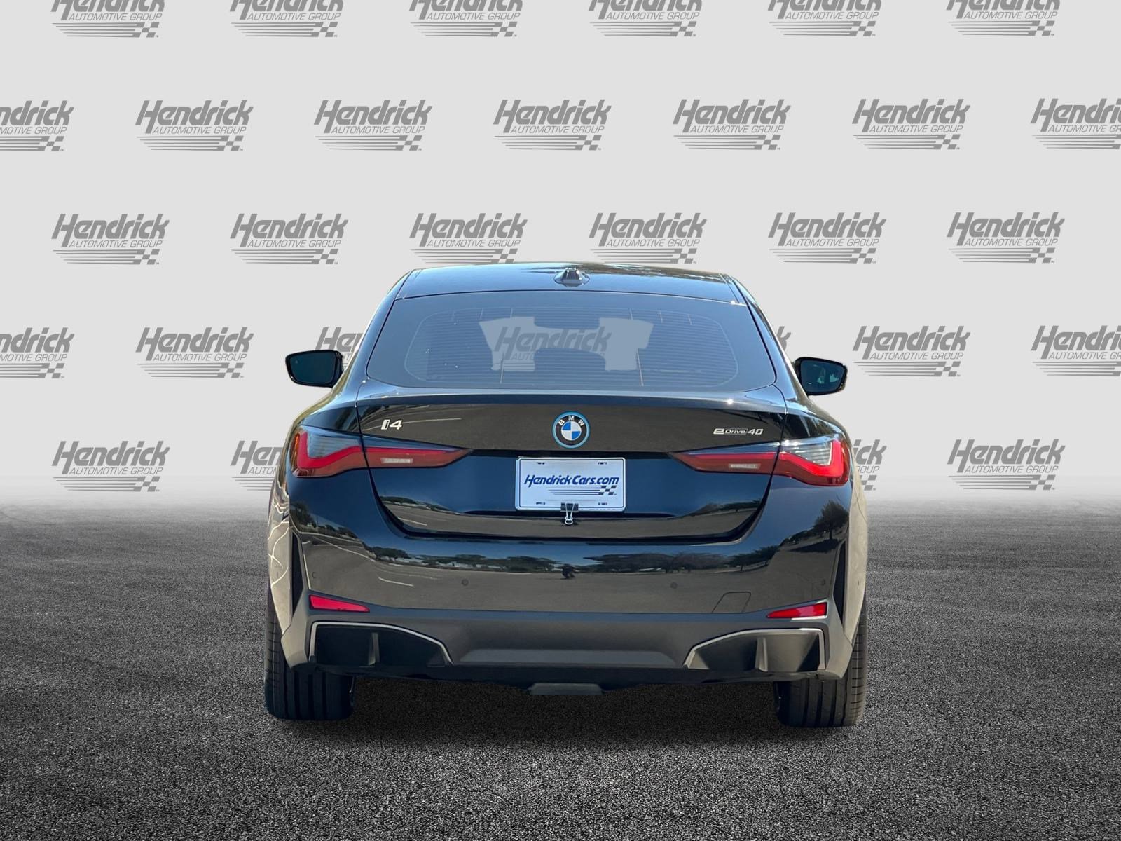 Used 2025 BMW i4 eDrive40 w/ Dynamic Handling Package image 6