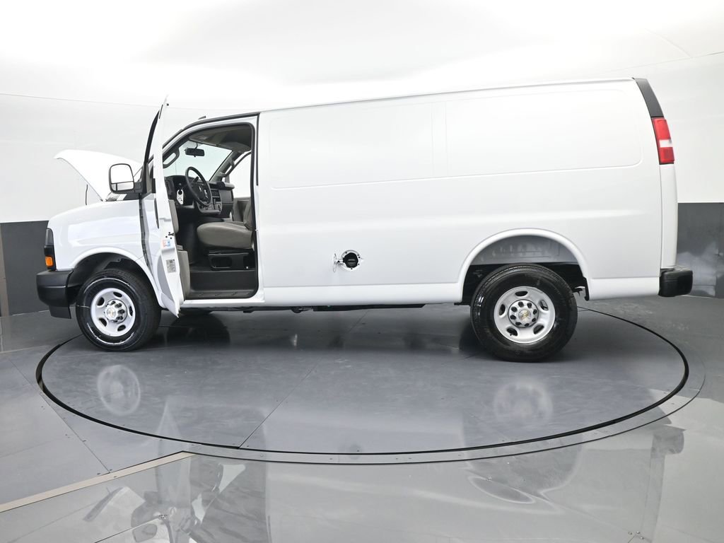 New 2025 Chevrolet Express 2500 w/ Driver Convenience Package image 68