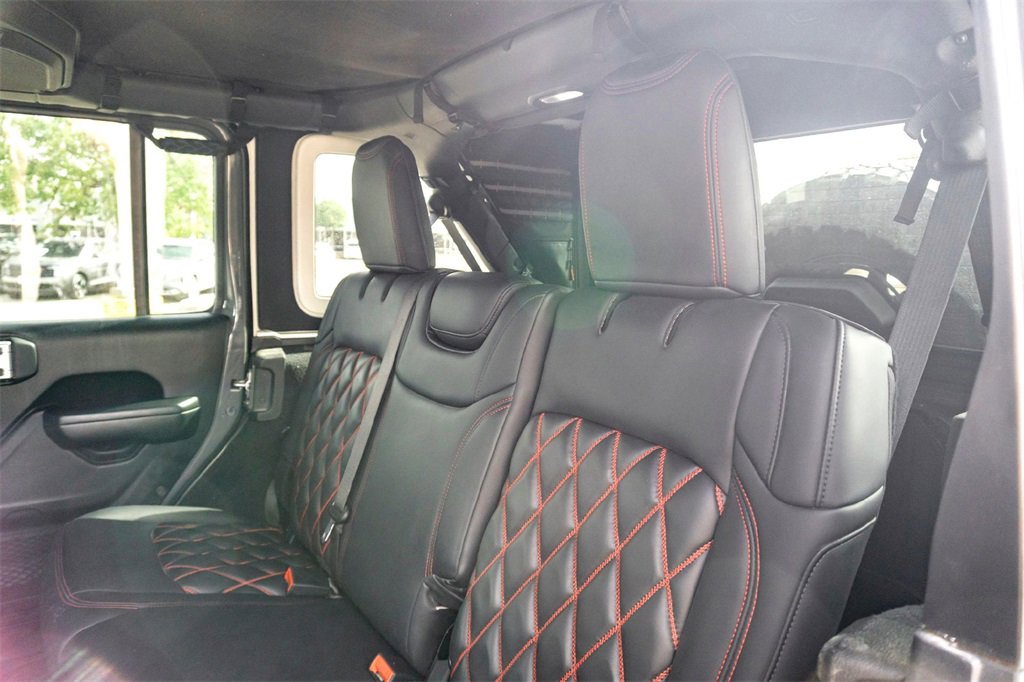 Used 2019 Jeep Wrangler Unlimited Rubicon image 28
