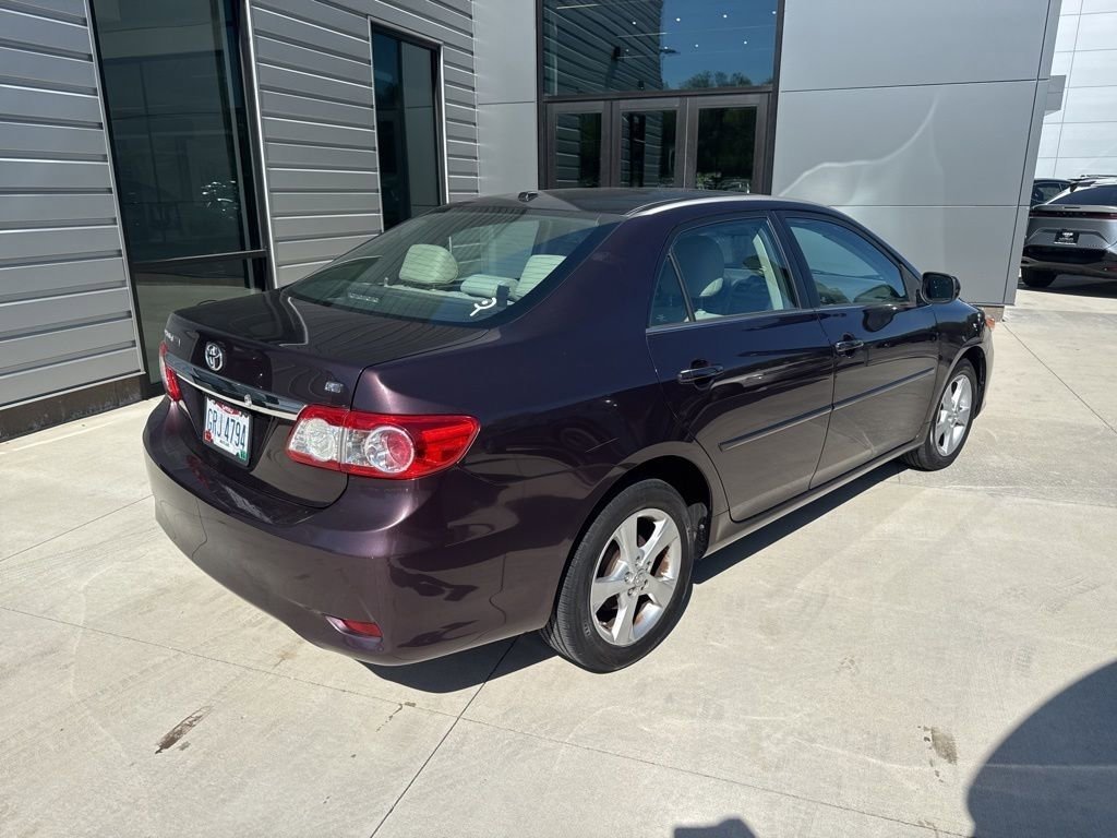 Used 2013 Toyota Corolla LE Special Edition FWD image 5