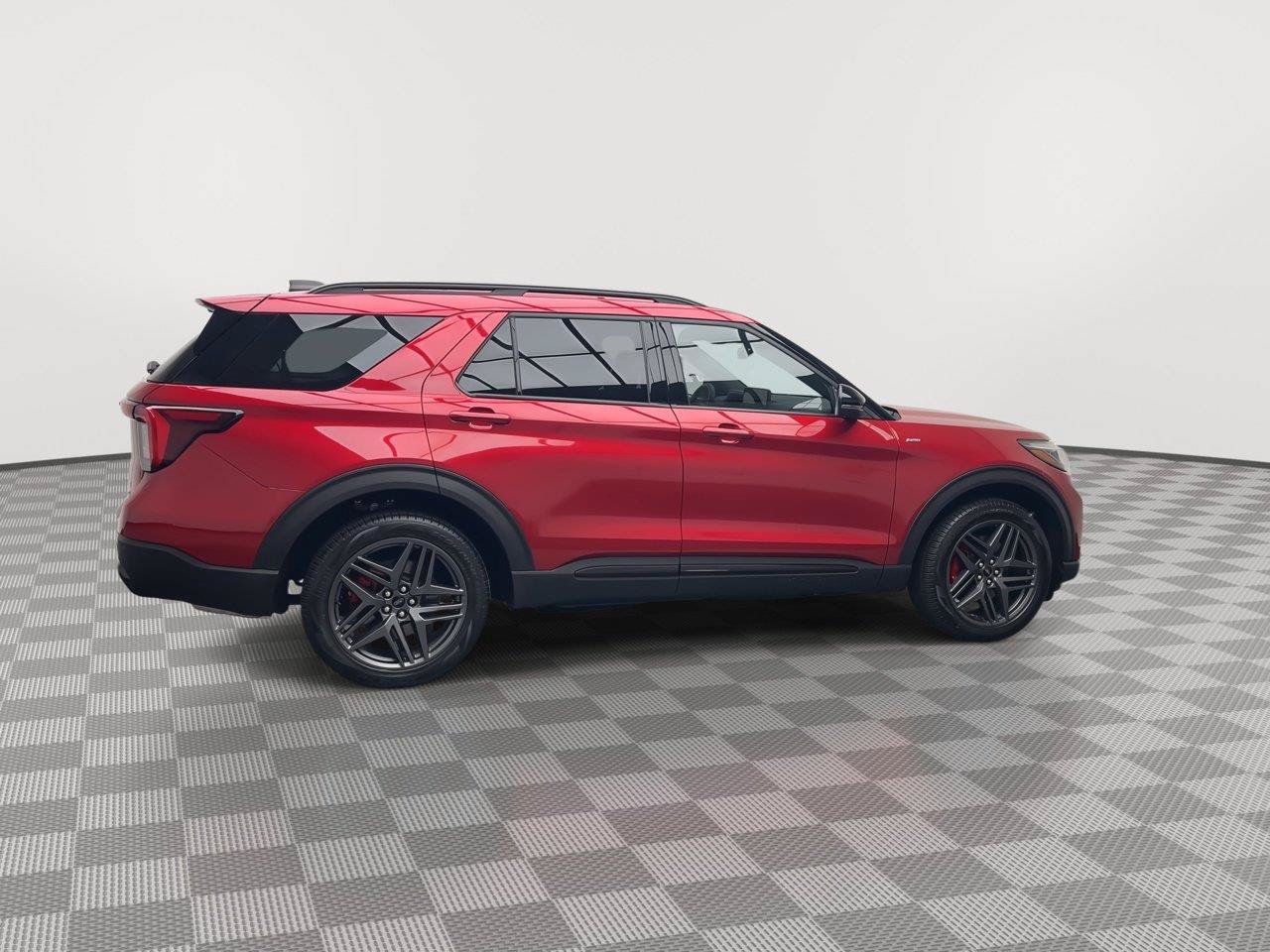 Certified 2025 Ford Explorer ST-Line w/ Premium Package AWD/4WD image 46