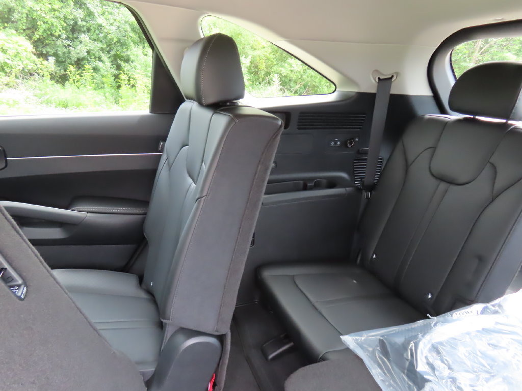 New 2026 Kia Sorento S AWD/4WD image 23