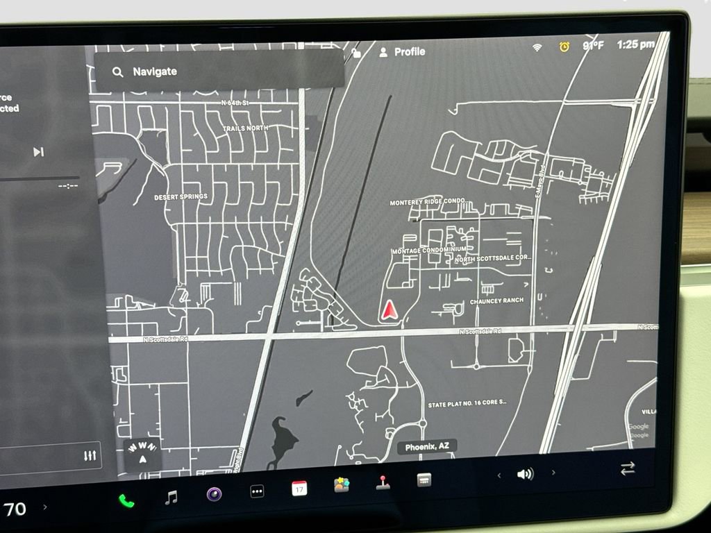 Used 2023 Tesla Model X image 14