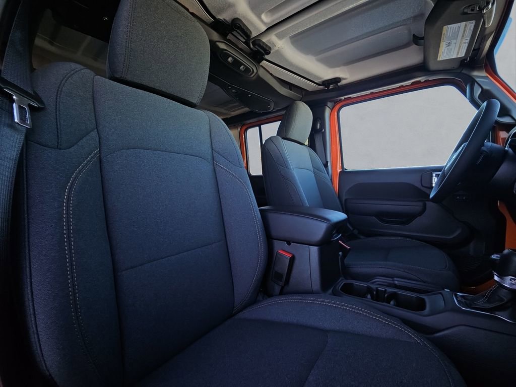 New 2025 Jeep Wrangler Sport S image 30