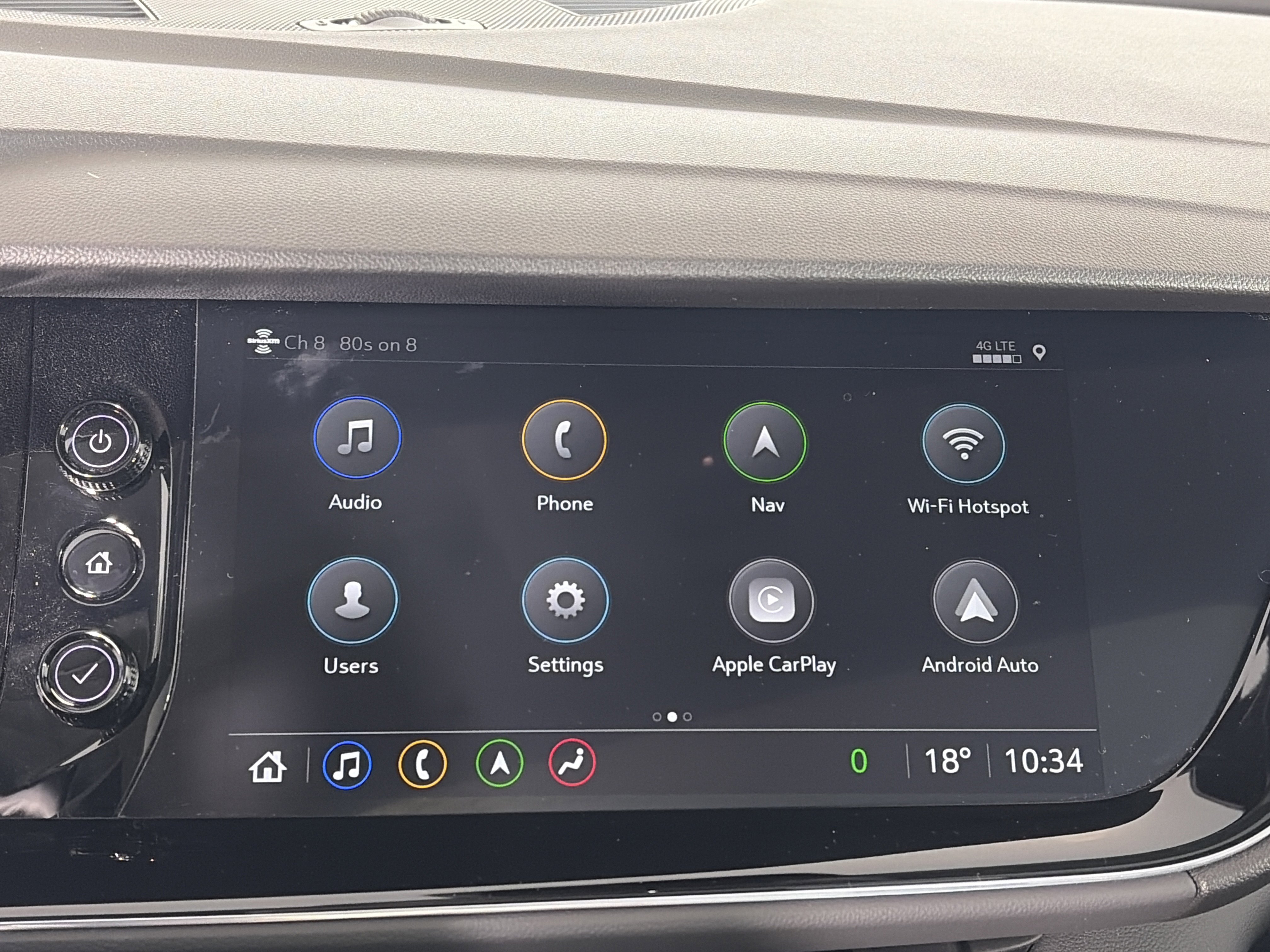 Used 2023 Buick Envision Avenir image 20