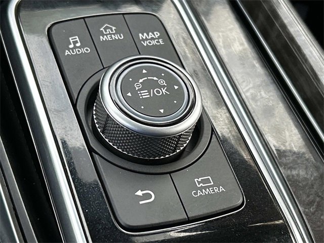 Used 2024 Nissan Armada Platinum w/ Captain's Chairs Package image 35