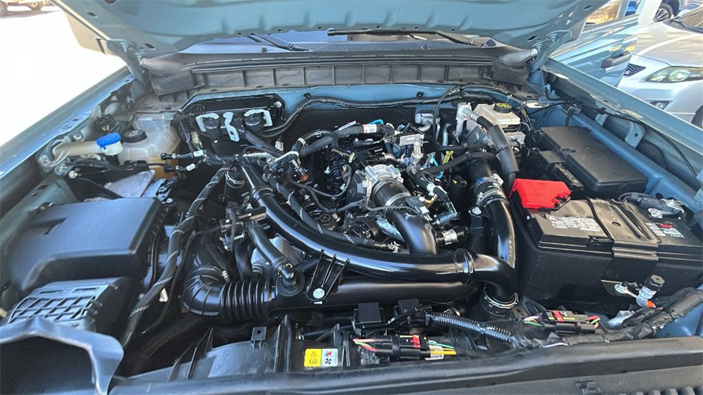 Certified 2023 Ford Bronco Black Diamond w/ Sasquatch Package image 18