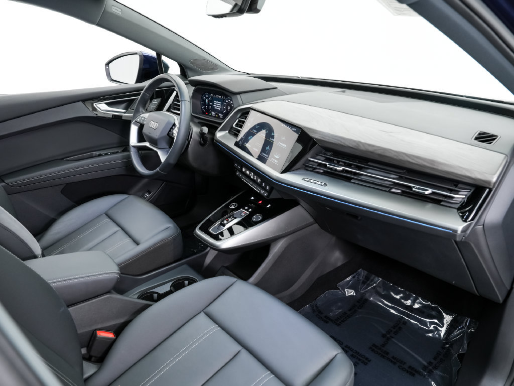 Used 2023 Audi Q4 e-tron Premium Plus w/ Premium Plus RWD image 20