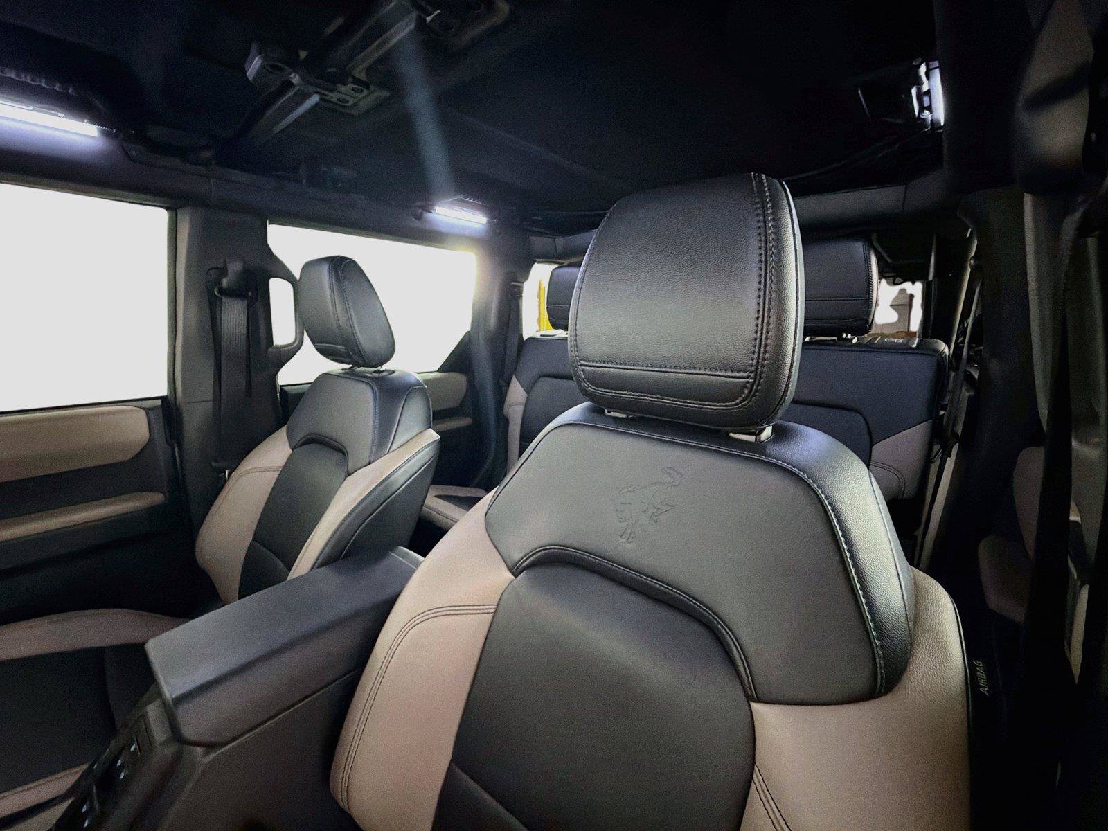 Used 2023 Ford Bronco Wildtrak AWD/4WD image 19
