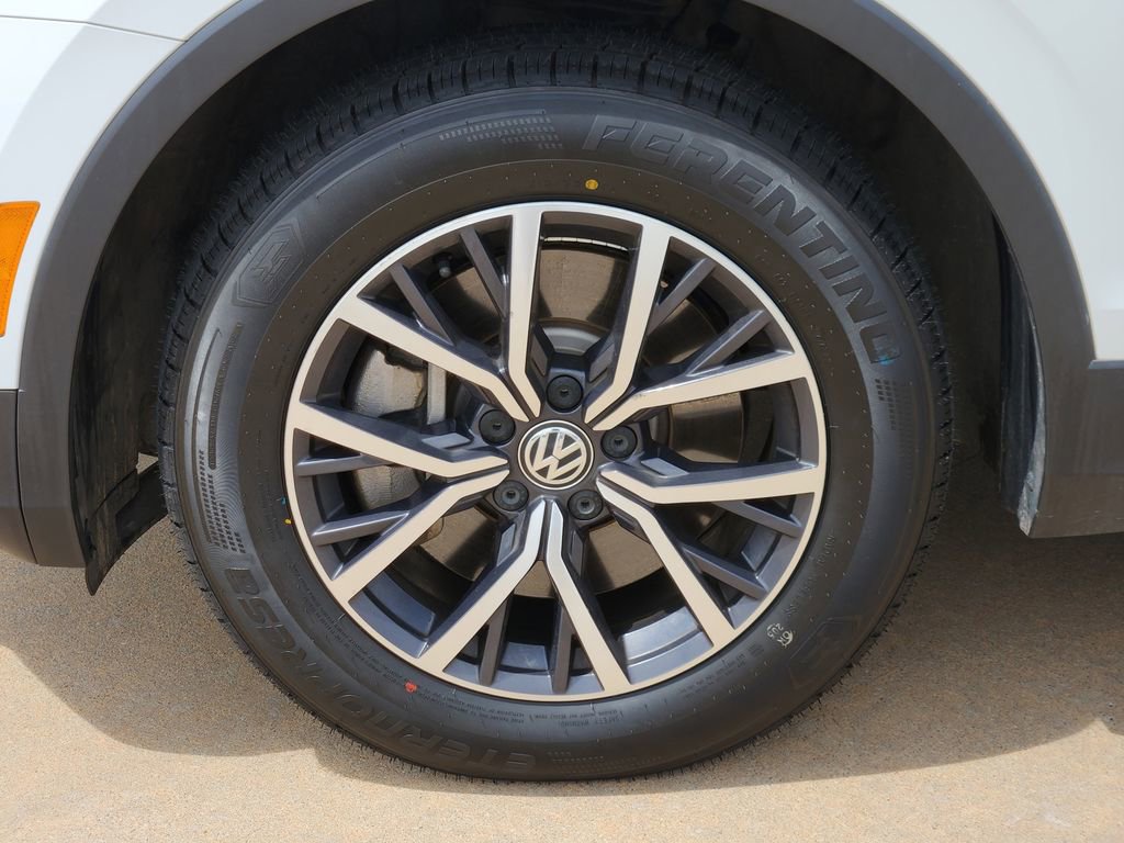 Used 2021 Volkswagen Tiguan S image 12