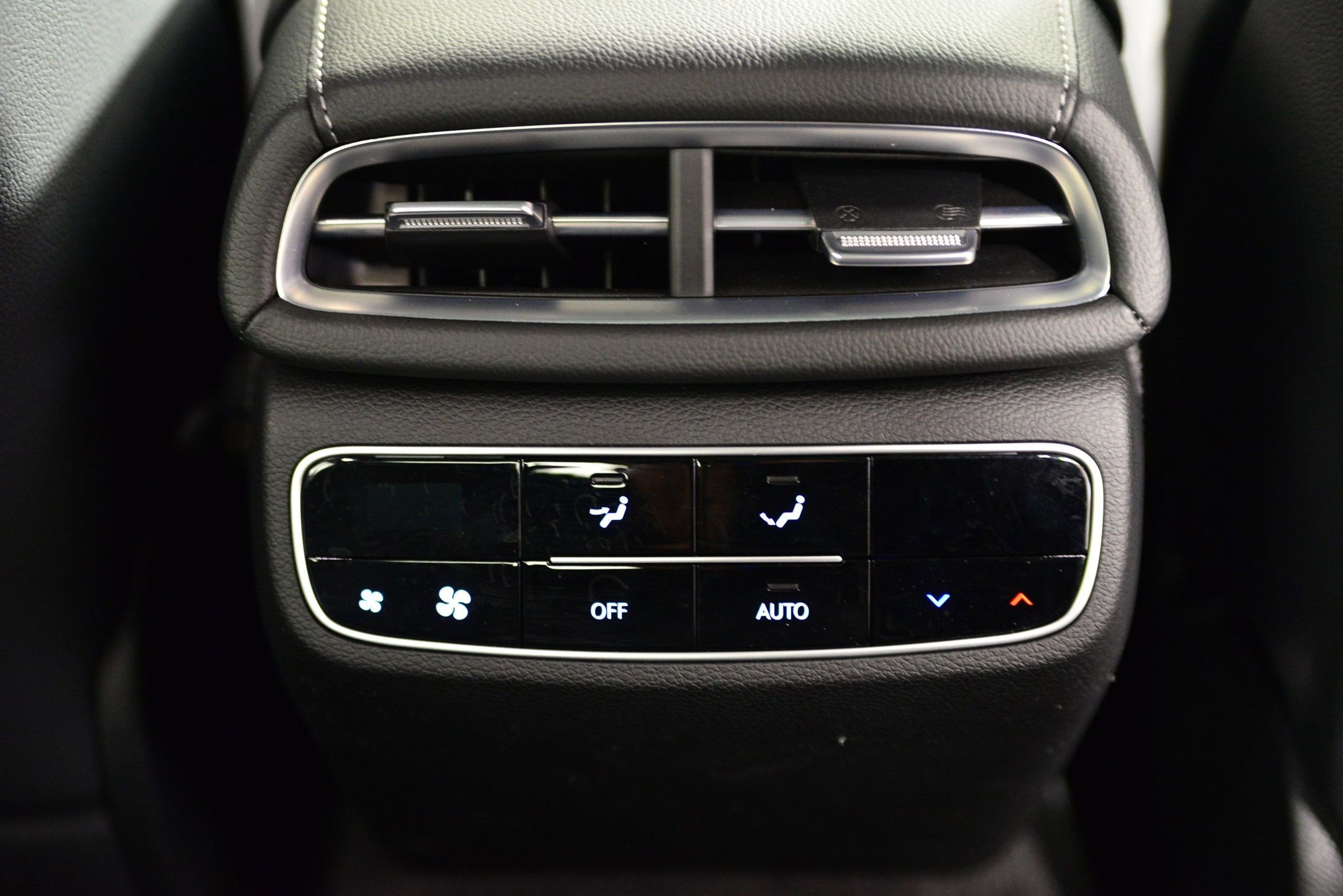 Used 2023 Genesis G80 3.5T Sport image 25