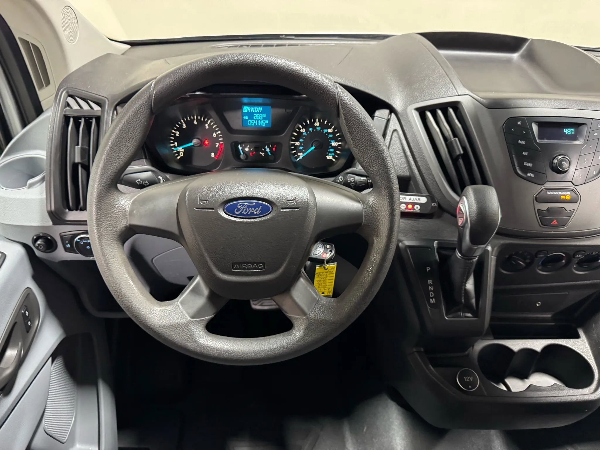 Used 2019 Ford Transit 250 148 Medium Roof image 40