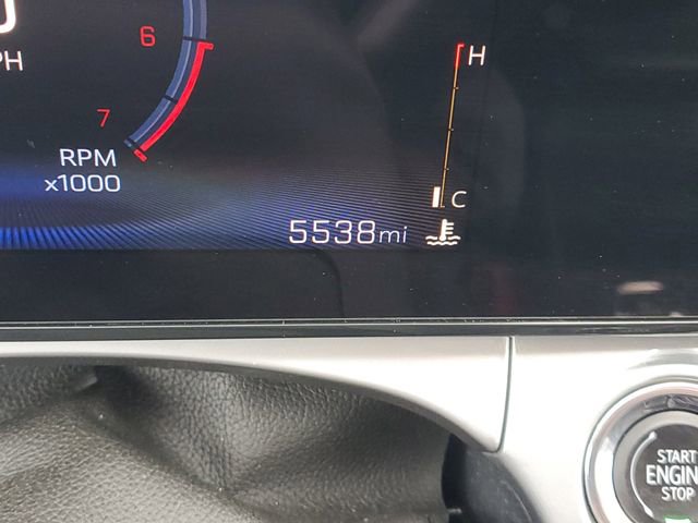 Certified 2025 Chevrolet Trax LT w/ Driver Confidence Package image 20