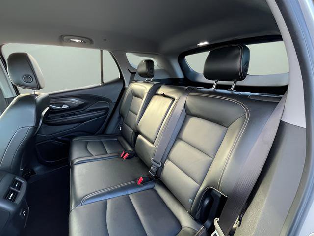 Used 2020 GMC Terrain SLT image 27
