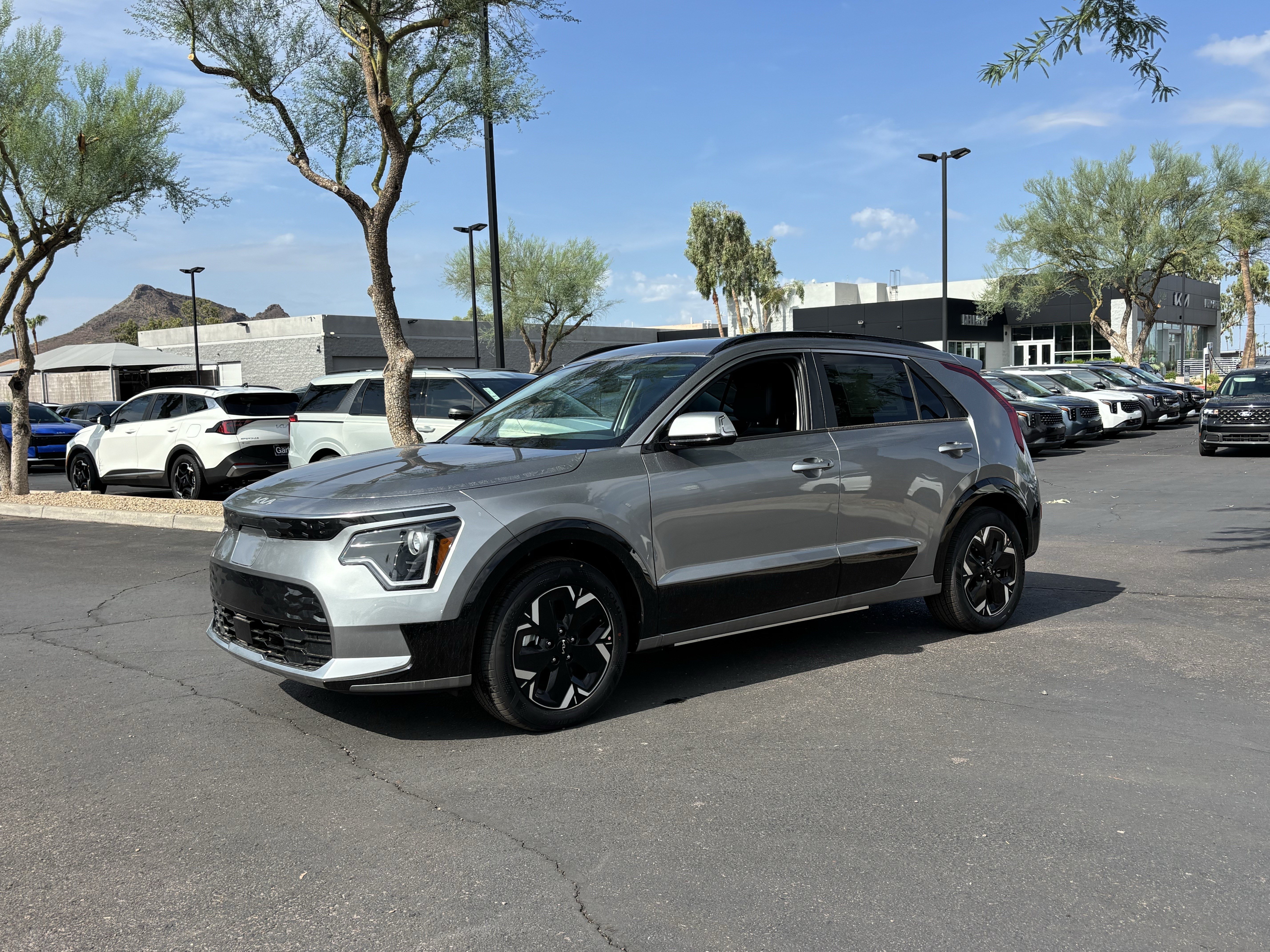 New 2026 Kia Niro Wind FWD image 6