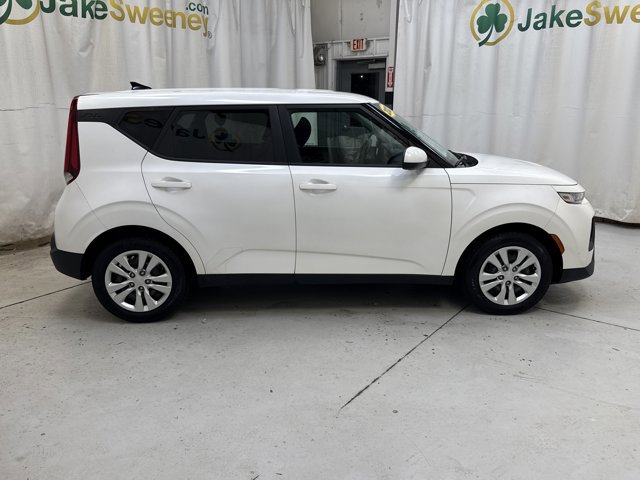 Used 2021 Kia Soul LX image 14