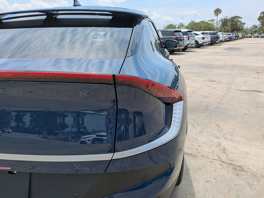 Certified 2025 Kia EV6 Light w/ Light LR Technology Package RWD image 11