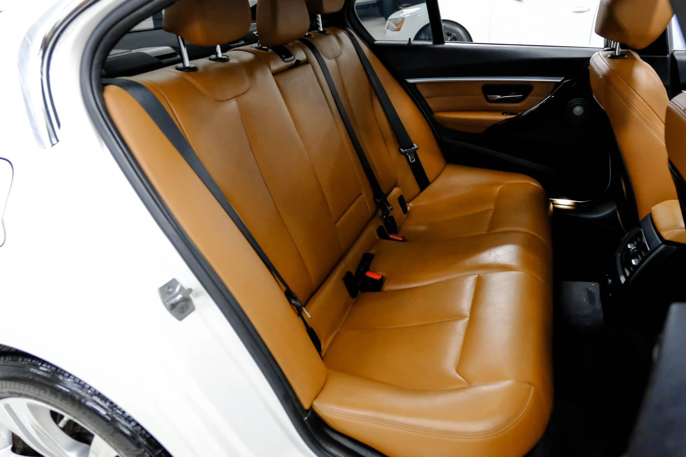 Used 2016 BMW 328i xDrive Sedan image 32