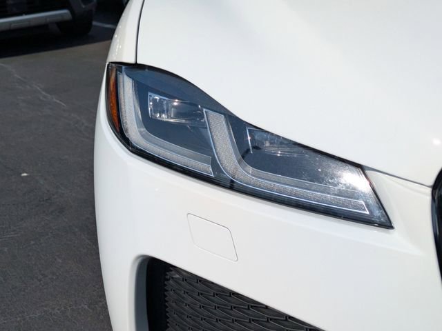 Used 2022 Jaguar F-PACE S AWD/4WD image 11