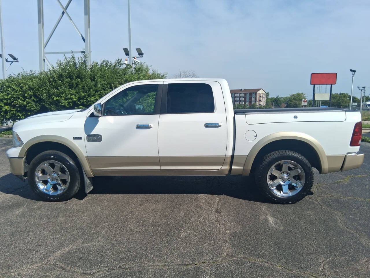 Used 2011 RAM 1500 Laramie Longhorn w/ Protection Group AWD/4WD image 4