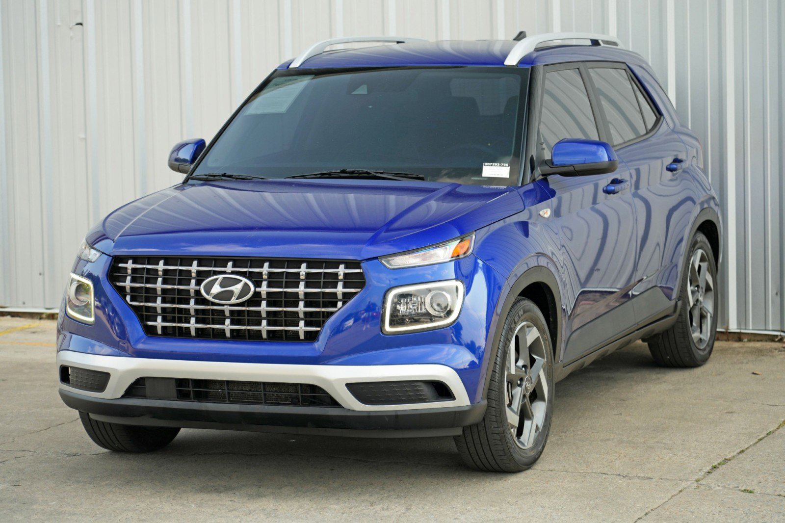 Used 2022 Hyundai Venue Limited w/ Cargo Package image 43