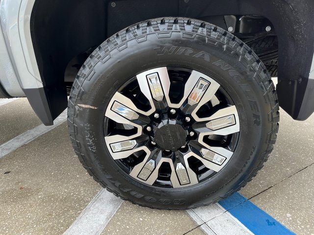 New 2026 GMC Sierra 3500 Denali w/ Denali Reserve Package image 8