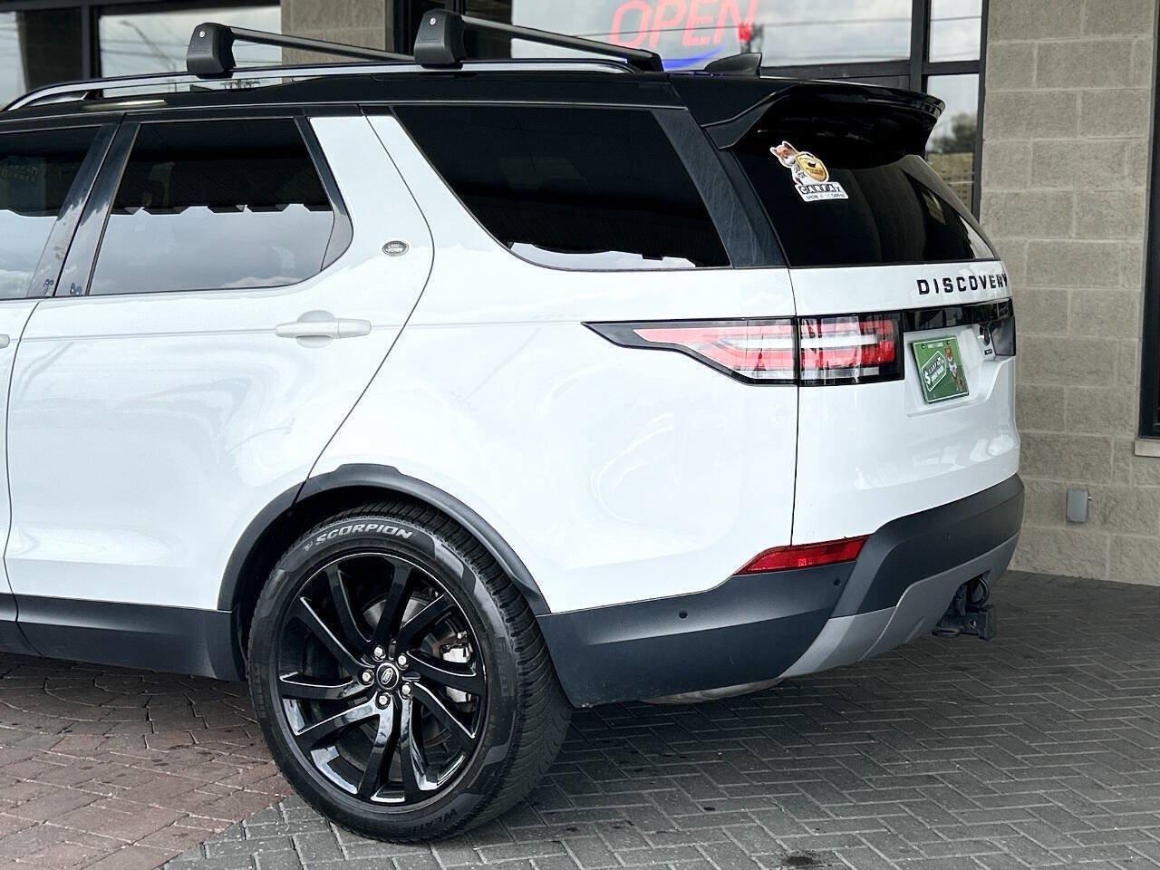 Used 2019 Land Rover Discovery HSE Luxury AWD/4WD image 88