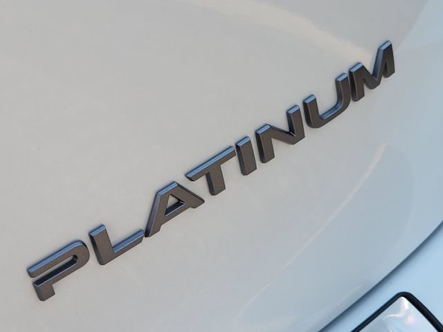 New 2026 Nissan Armada Platinum image 8