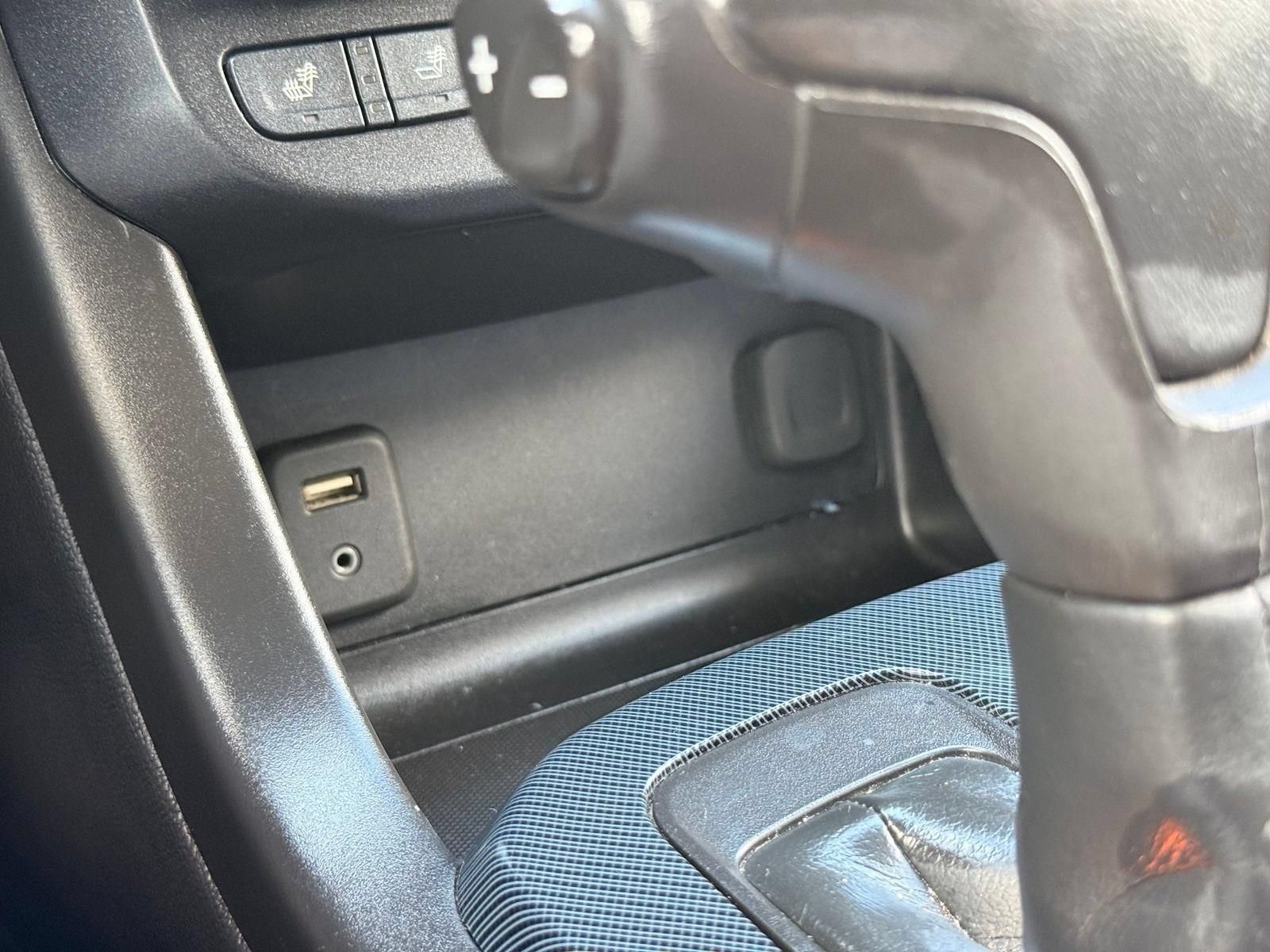 Used 2018 Chevrolet Colorado Z71 AWD/4WD image 40