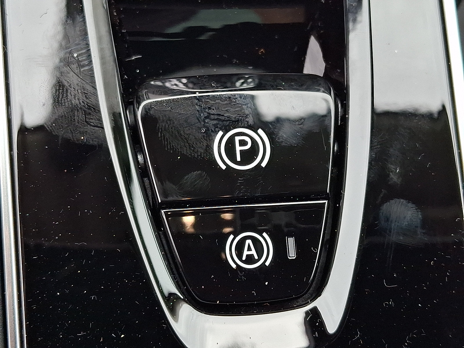 New 2027 Volvo XC90 B6 Plus AWD/4WD image 19