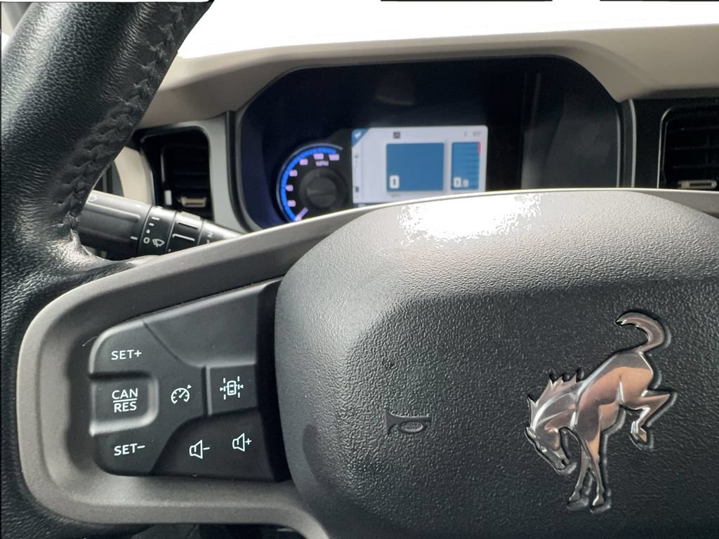 Used 2022 Ford Bronco Big Bend w/ Sasquatch Package AWD/4WD image 42