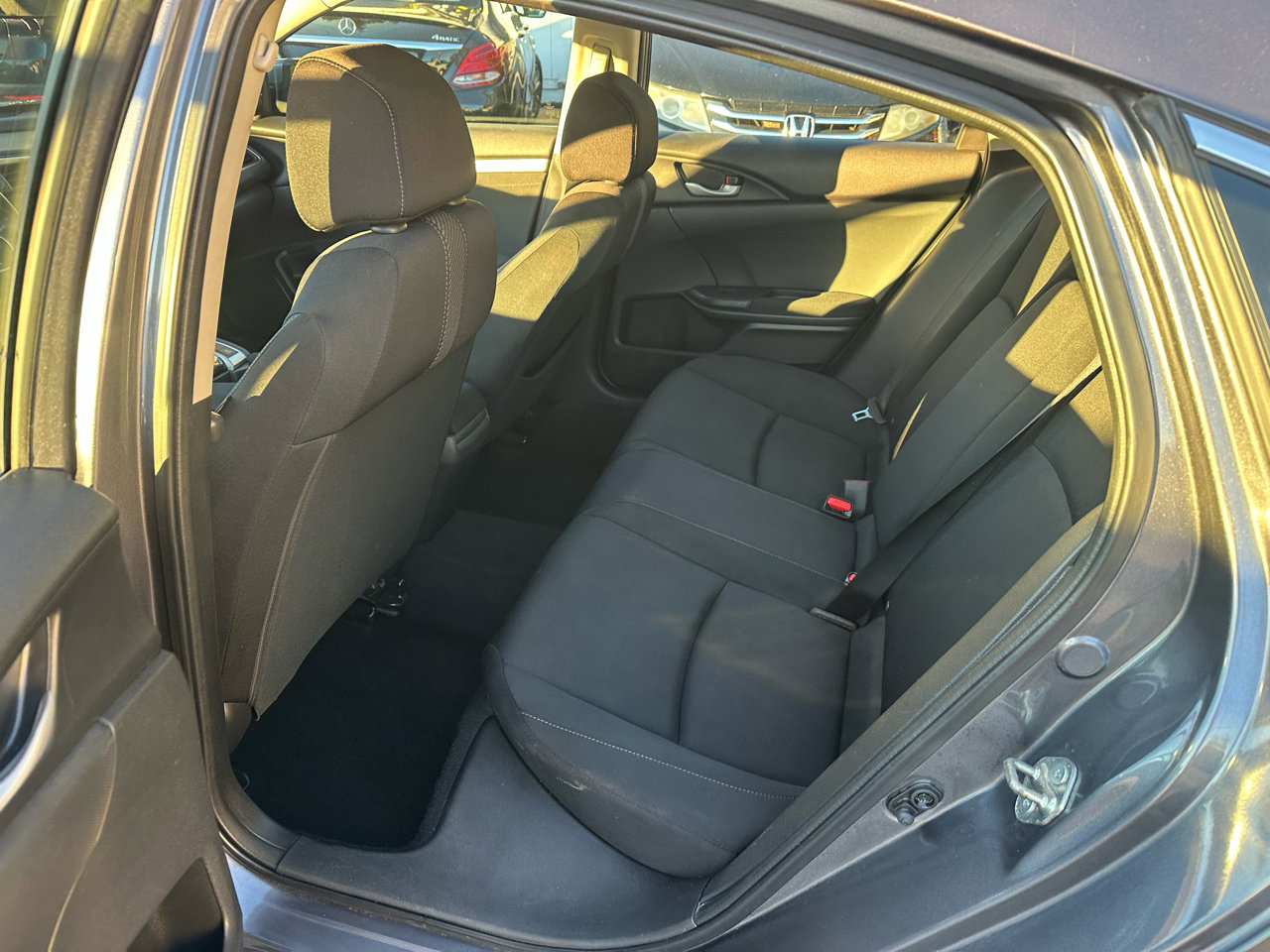 Used 2018 Honda Civic EX image 15