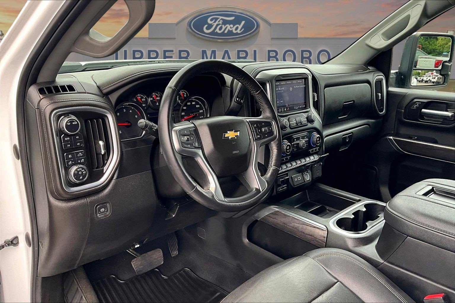 Used 2022 Chevrolet Silverado 3500 LTZ w/ LTZ Plus Package AWD/4WD image 14