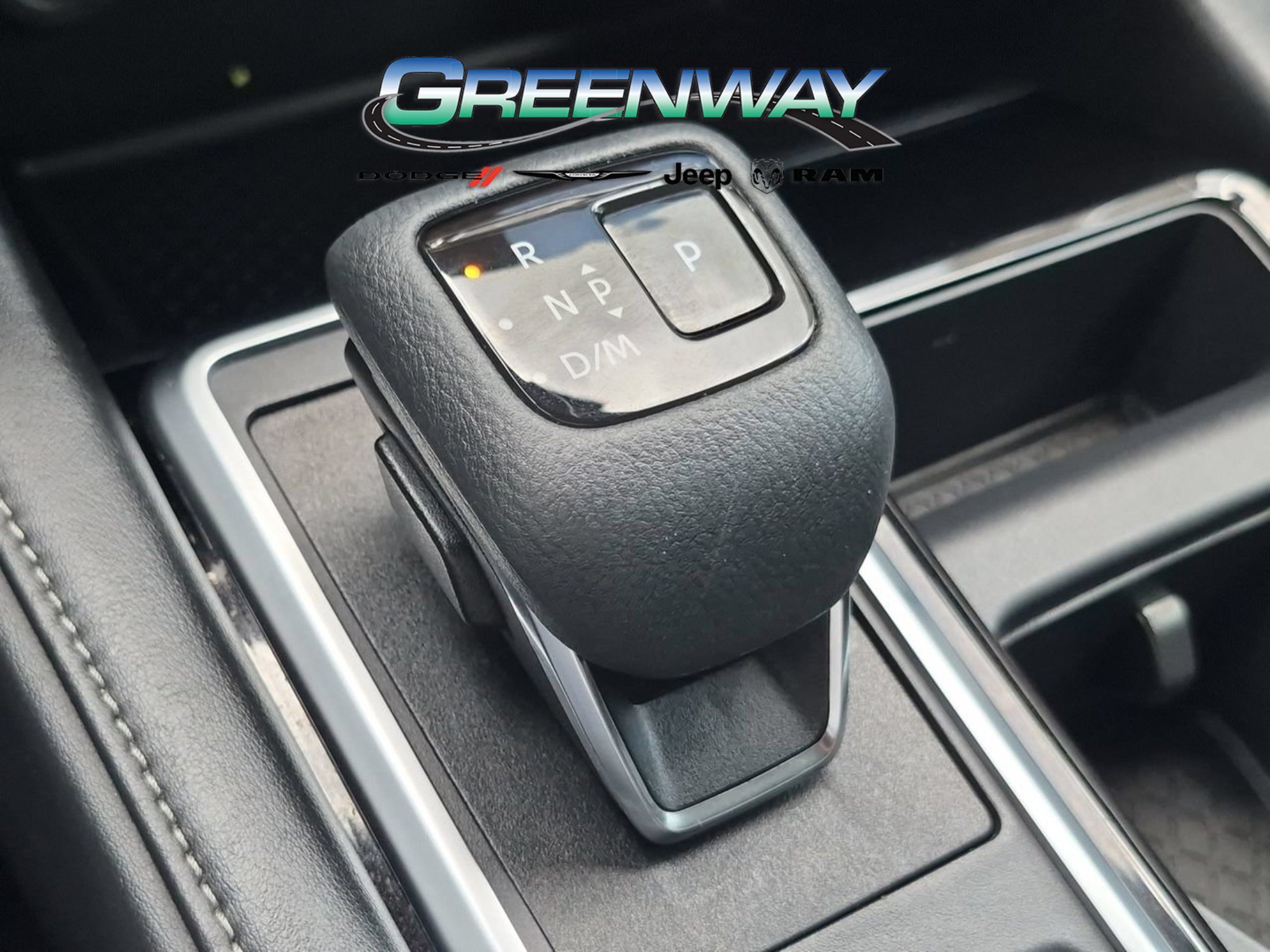 Used 2022 Nissan Pathfinder SL w/ SL Premium Package FWD image 22