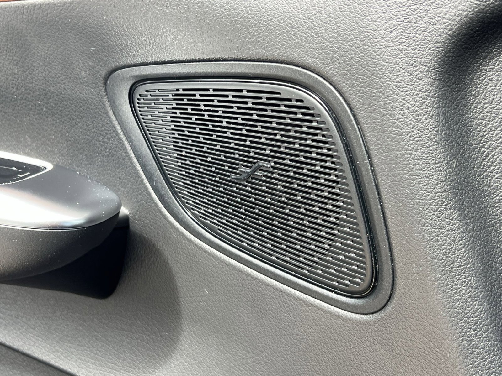 New 2026 Mercedes-Benz GLC 300 4MATIC image 34