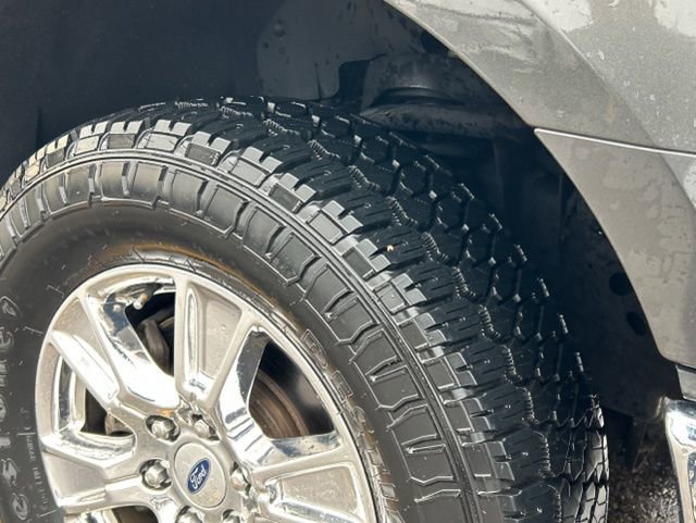 Used 2017 Ford F150 XLT w/ Equipment Group 302A Luxury image 14