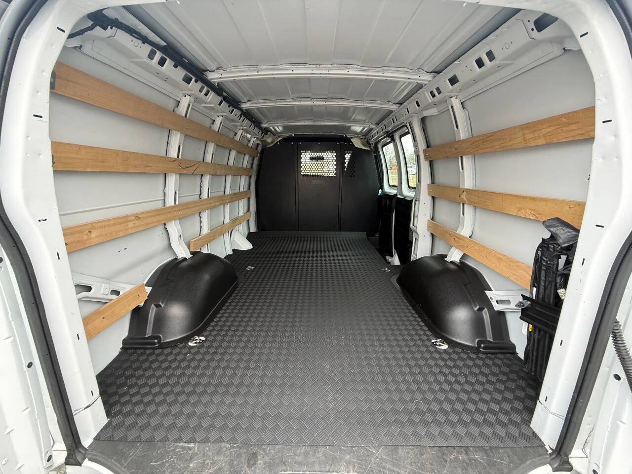 Used 2024 Chevrolet Express 2500 w/ Driver Convenience Package image 11