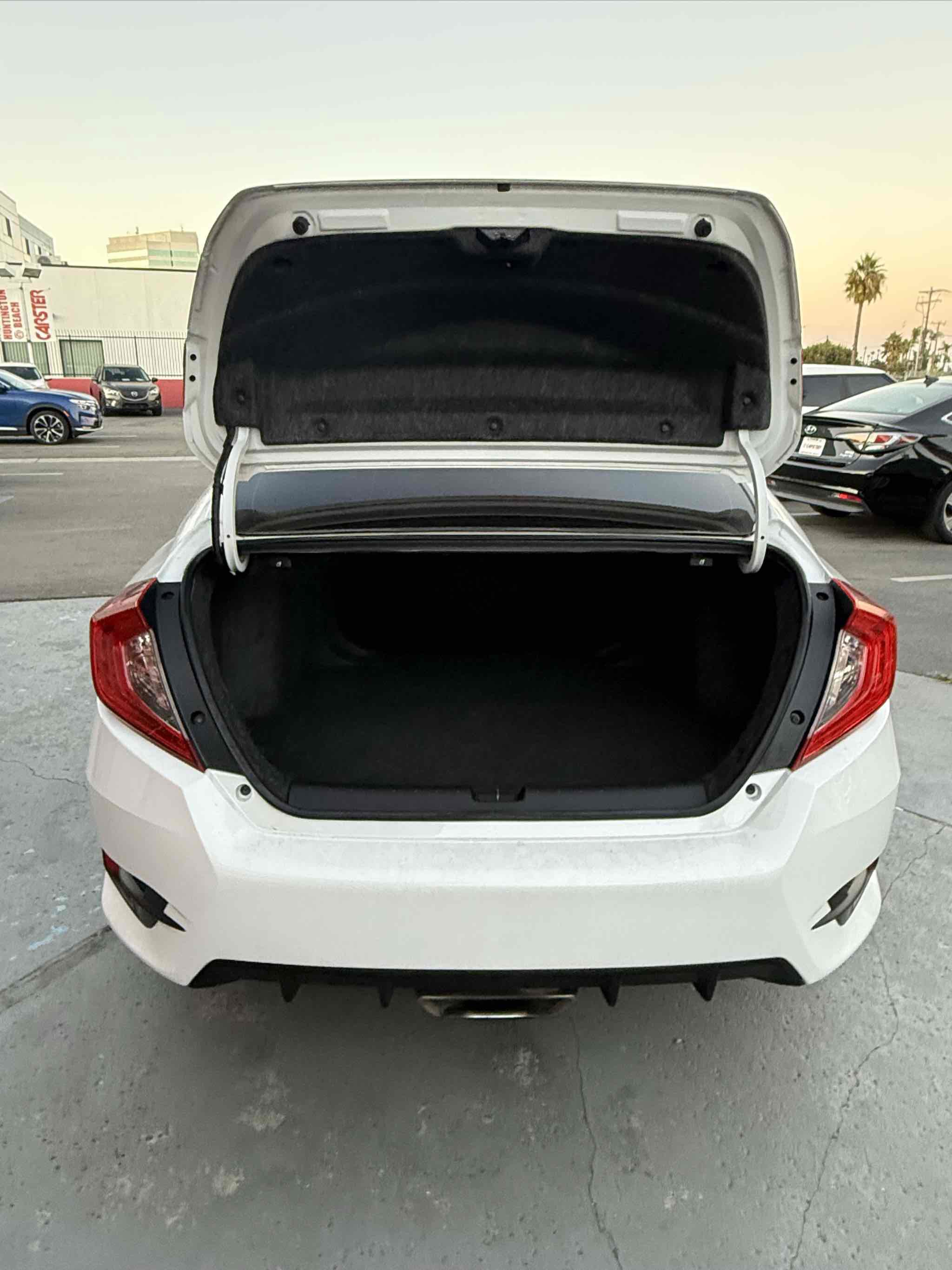 Used 2019 Honda Civic Sport image 58