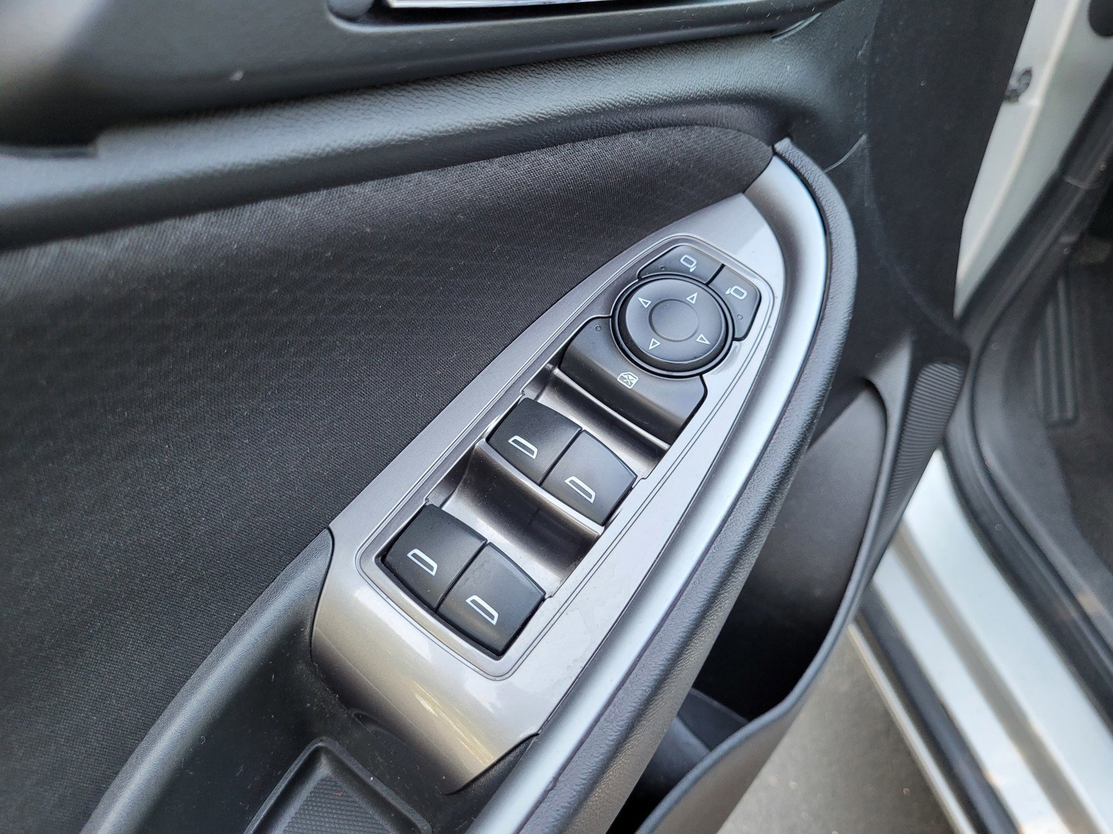 Used 2018 Chevrolet Malibu LS image 26